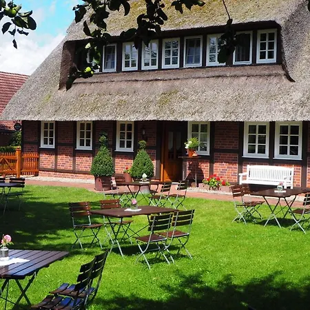 לינה וארוחת בוקר Hage Hüde